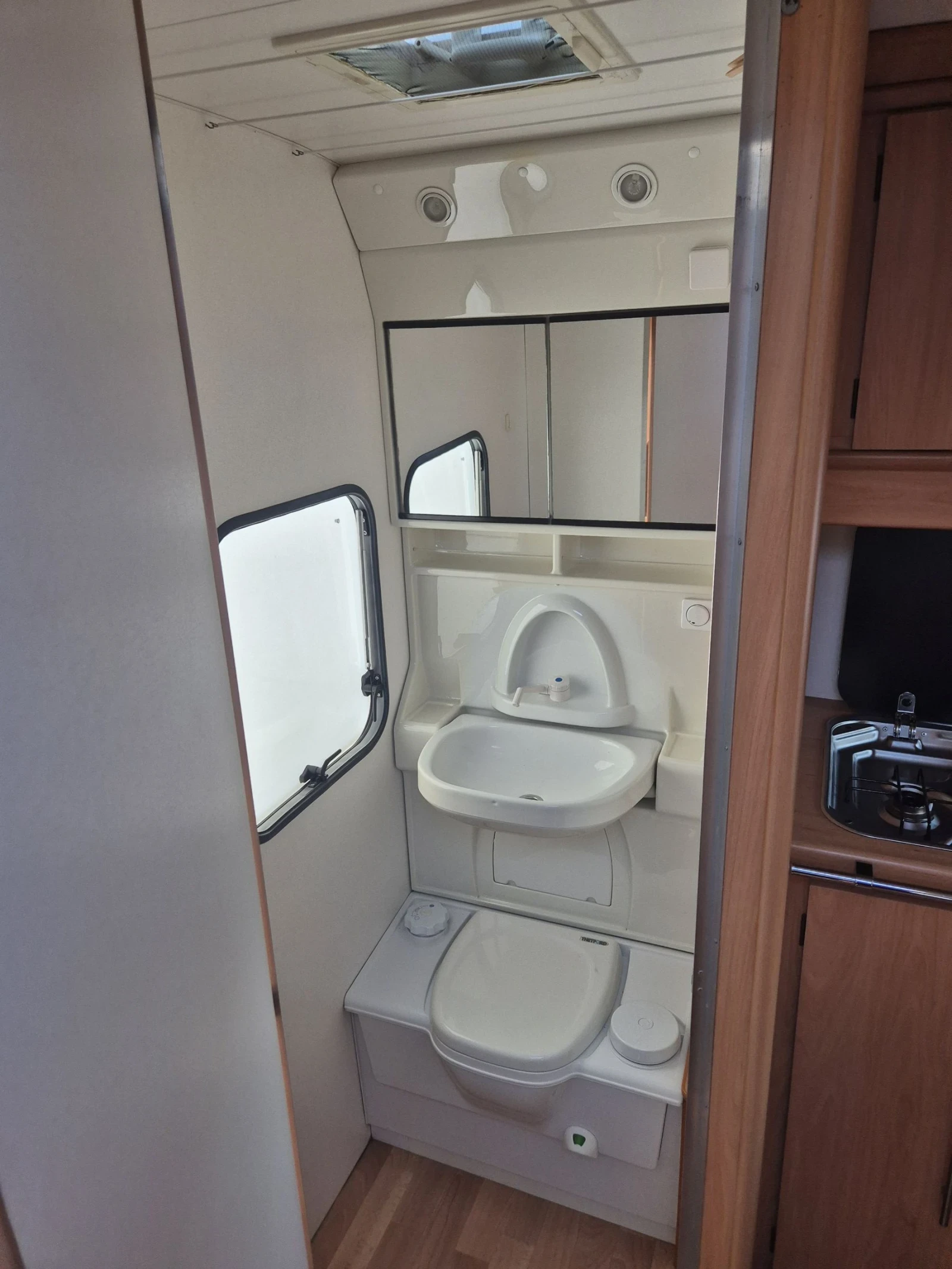  Burstner 395 EKT   | Mobile.bg   11