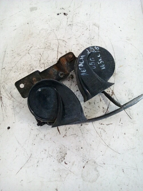 Клаксон Субару Легаси 2.5 бензин