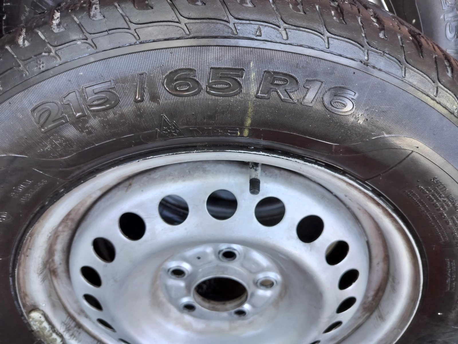 ���� � ������ 215/65R16 | Mobile.bg � ����������� 3