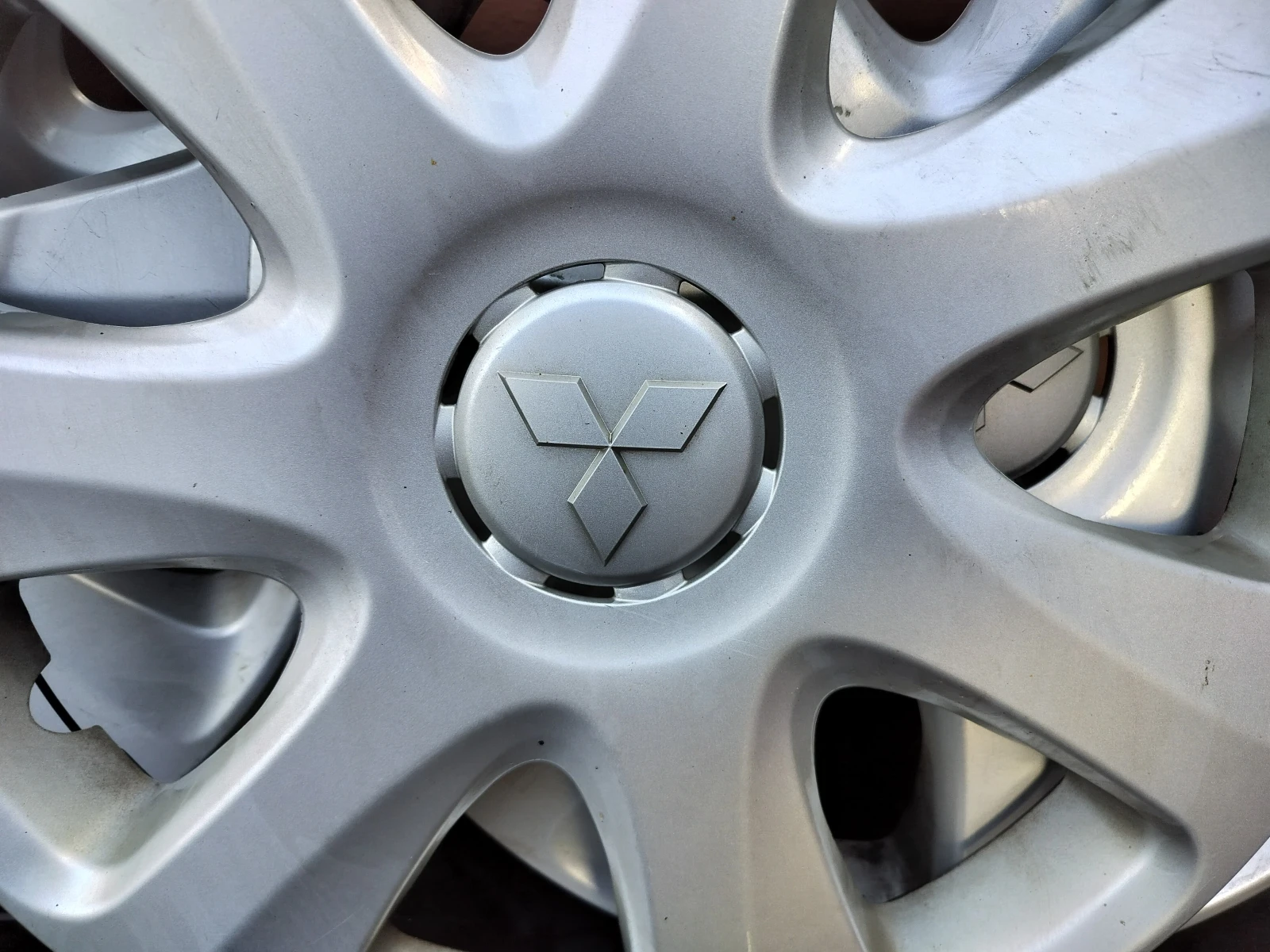 ���� � ������ 215/65R16 | Mobile.bg � ����������� 9