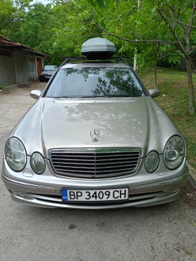 Mercedes-Benz E 320, снимка 1