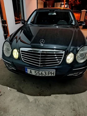 Mercedes-Benz E 280, снимка 2