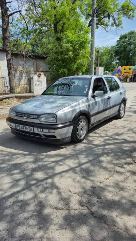 Обява за продажба на VW Golf 2.0 GTI EDITION ГАЗ/БЕНЗИН ~3 300 лв. - изображение 4