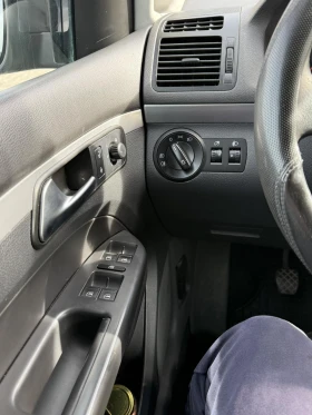 VW Touran TSI - 5500 € / 10757.07 лв. - 24483191 12