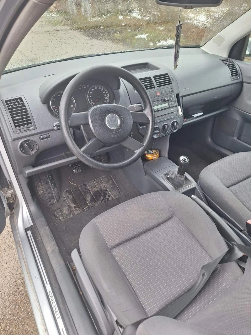 VW Polo, снимка 5 - Автомобили и джипове - 47400692