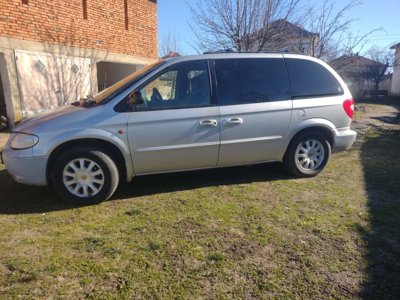 Chrysler Voyager 2.5 crd, снимка 2 - Автомобили и джипове - 49026452