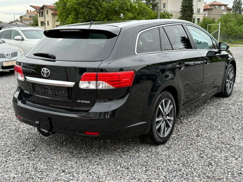 Toyota Avensis Facelift2014г. 2.0 D-4D(124 кс)Кожа/Подгрев/Камера, снимка 8 - Автомобили и джипове - 50049804