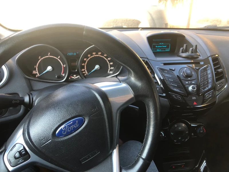 Ford Fiesta 1.6 DTCI ECOnetic, снимка 15 - Автомобили и джипове - 52091125
