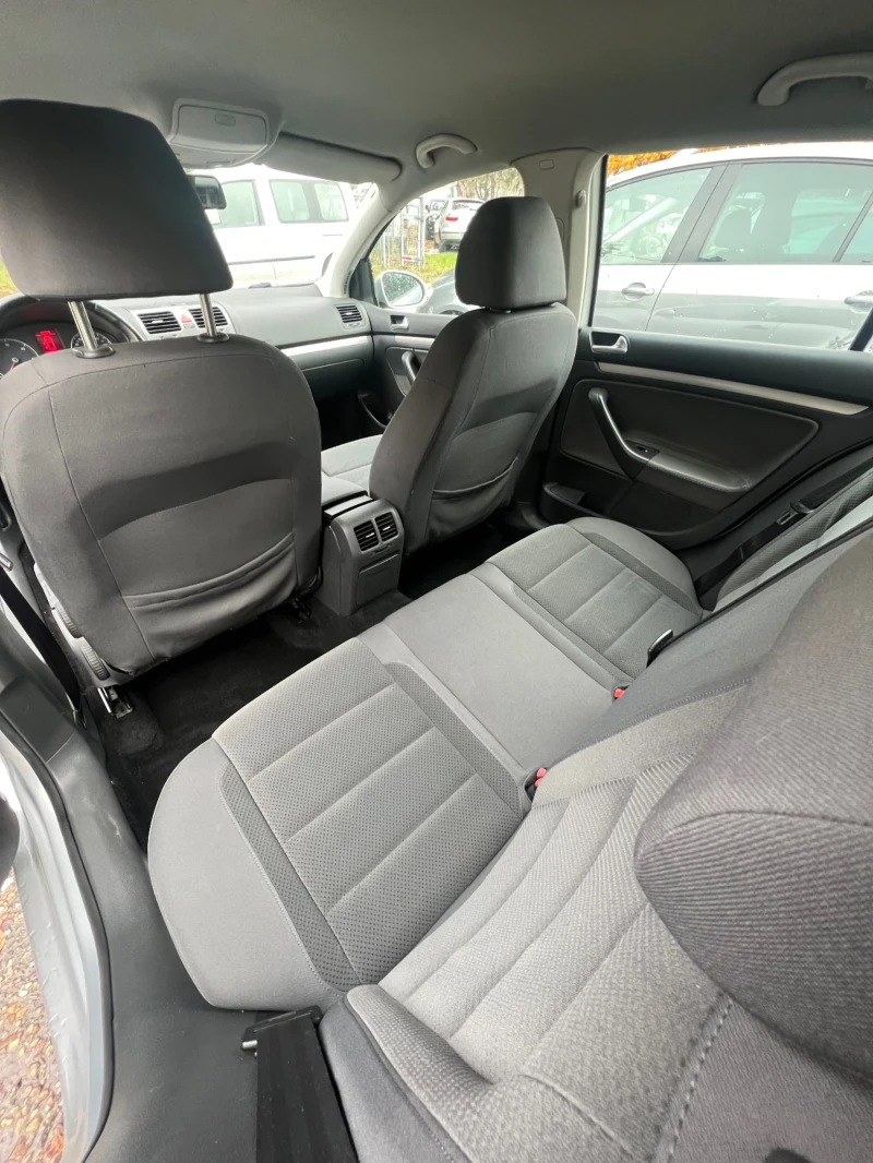 VW Golf 1.9tdi/105кс/6 скорости/4х4 , снимка 11 - Автомобили и джипове - 52502813