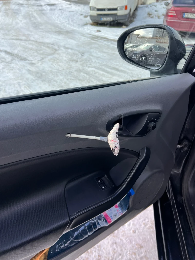 Seat Ibiza Copa Edition / Сменени вериги / подгрев седалки / , снимка 10 - Автомобили и джипове - 53091004