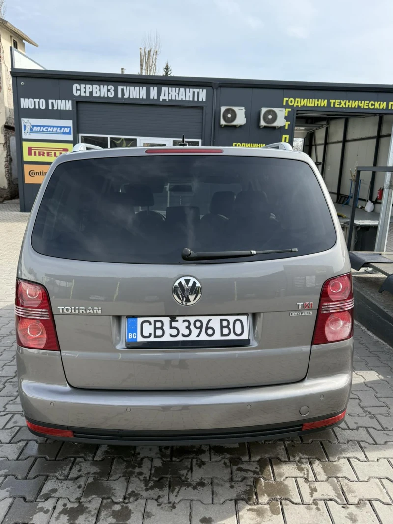 VW Touran TSI, снимка 5 - Автомобили и джипове - 53537654