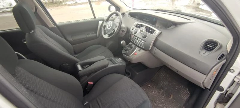 Renault Scenic 1.9 DCI , 131к.с., снимка 13 - Автомобили и джипове - 46654731