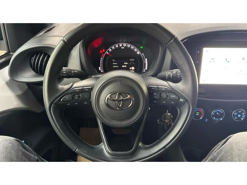 Toyota Aygo X Play MT | Mobile.bg � ����������� 13