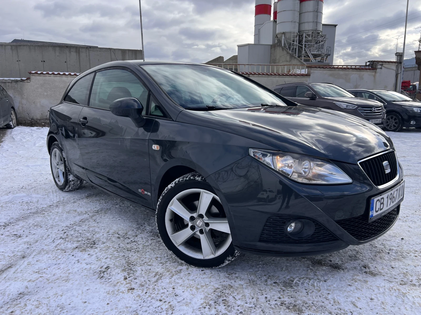 Seat Ibiza Copa Edition / Сменени вериги / подгрев седалки / , снимка 1