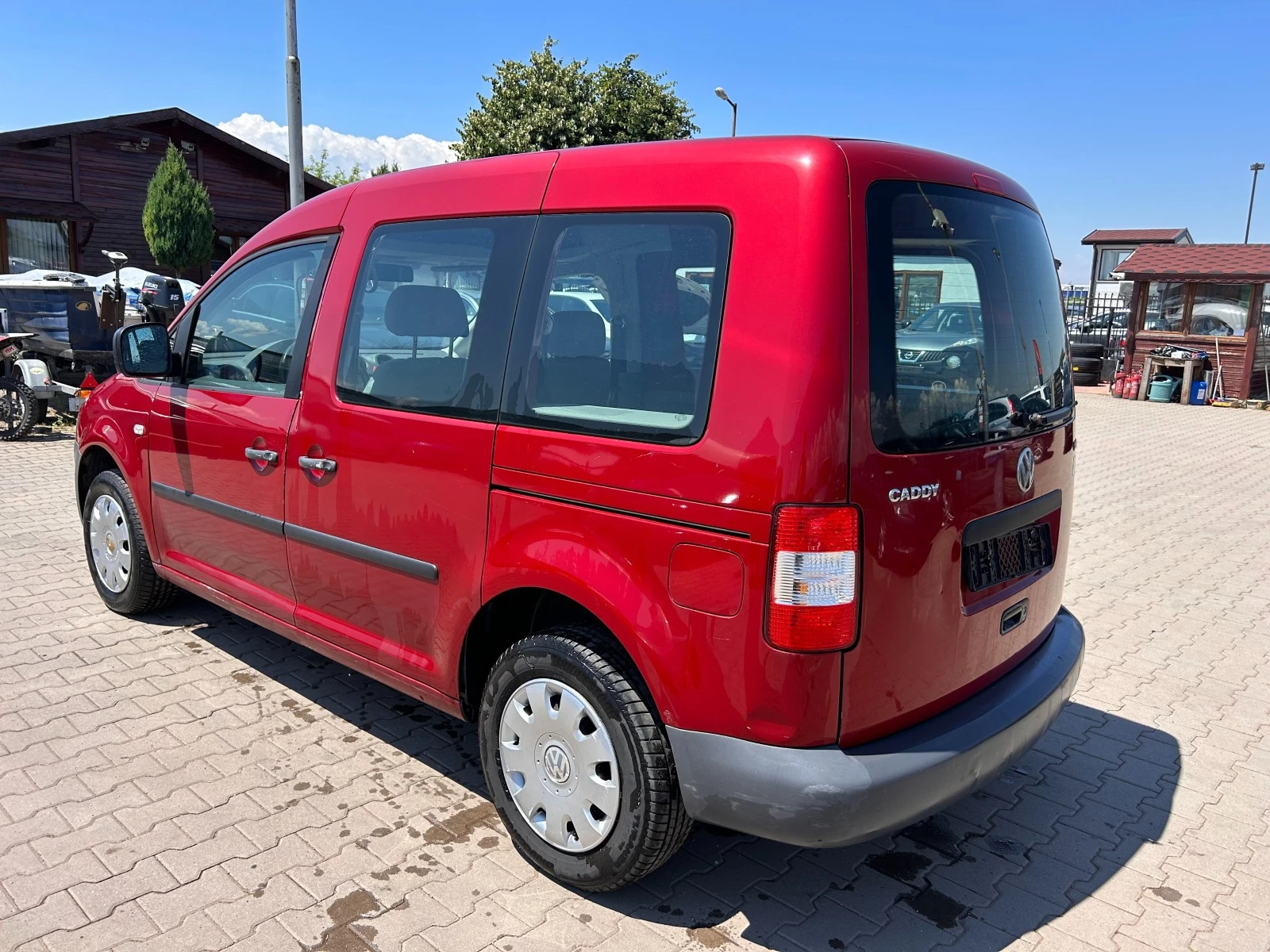 VW Caddy 1.4i EURO 4 ЛИЗИНГ - изображение 8