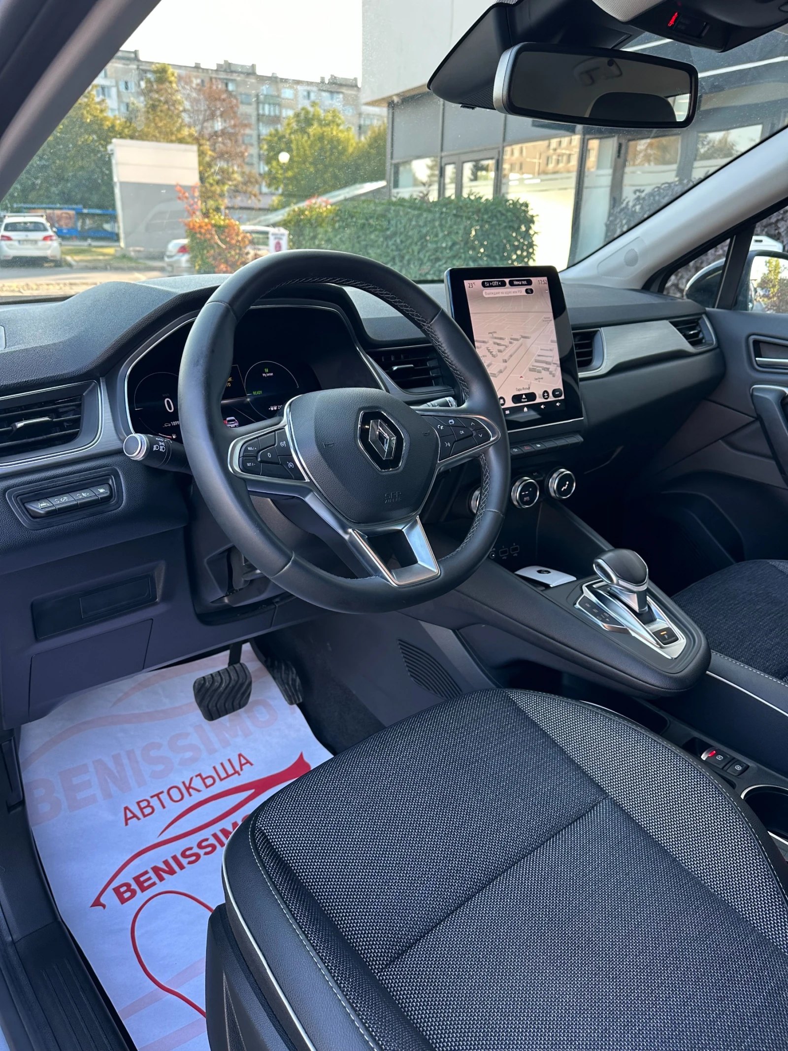 Renault Captur 1.6i* E-TECH PLUG-IN HYBRID* 27000*  | Mobile.bg   12