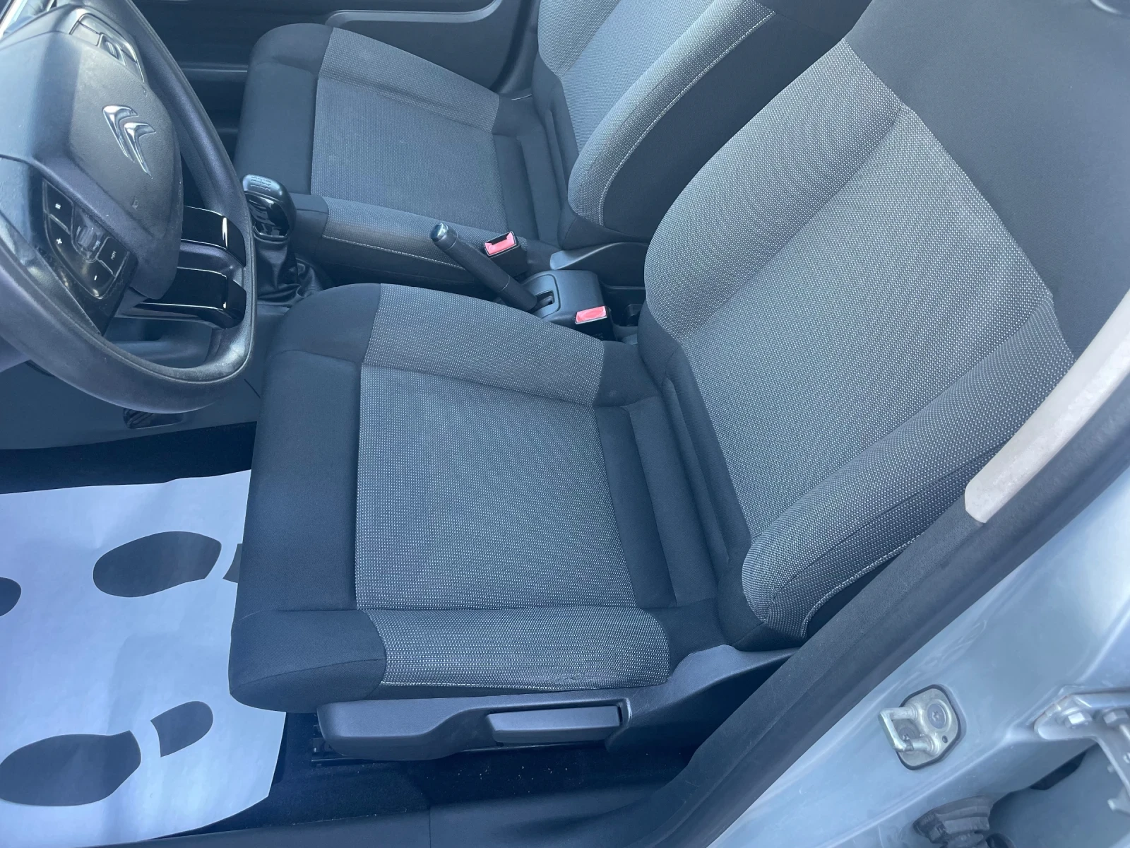 Citroen C4 Cactus 1.6D LED EURO6B, снимка 10 - Автомобили и джипове - 51351048