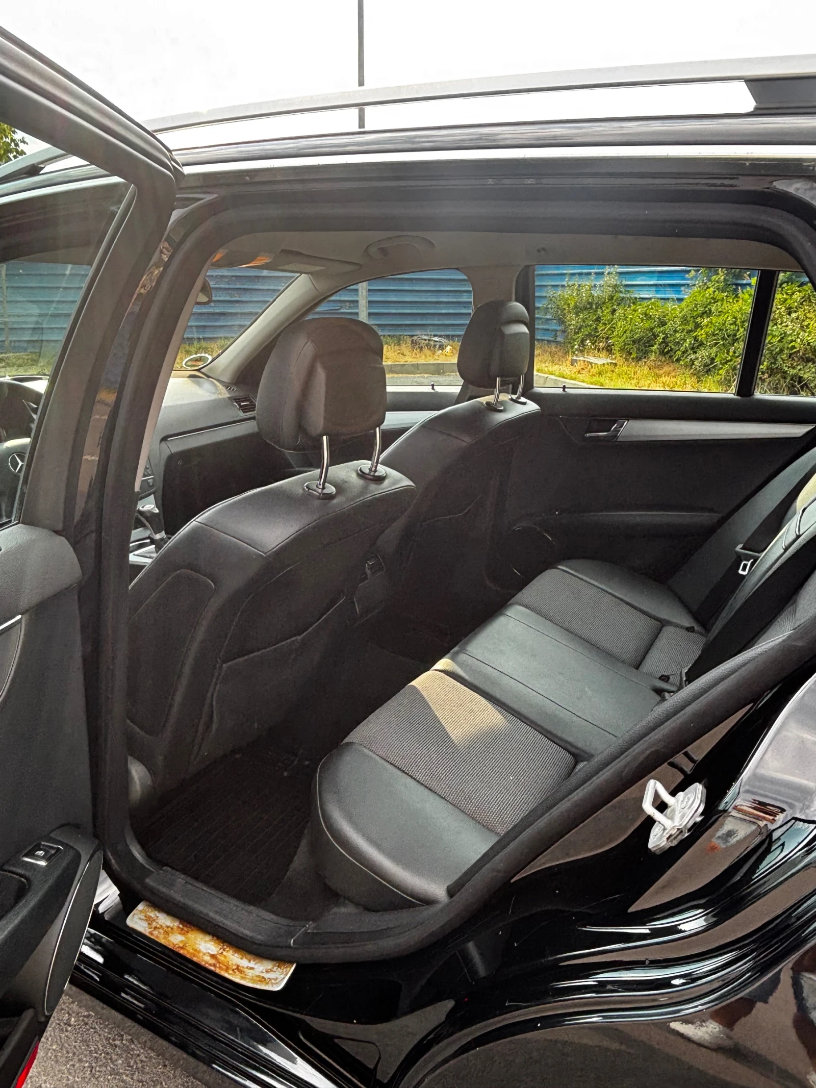 Mercedes-Benz C 200 Avangarde - изображение 10