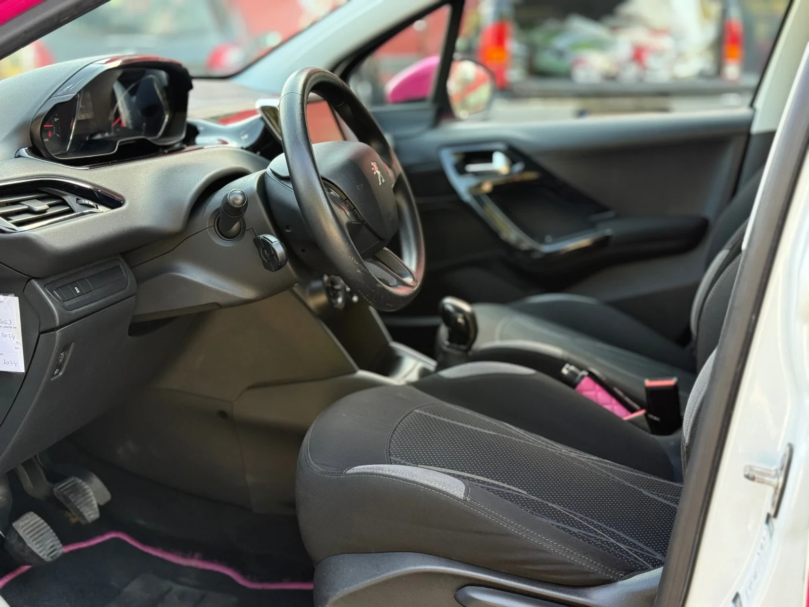Peugeot 208 Автопилот* климатроник* ИДЕАЛНИЯ АВТОМОБИЛ ЗА ЖЕНА - изображение 7