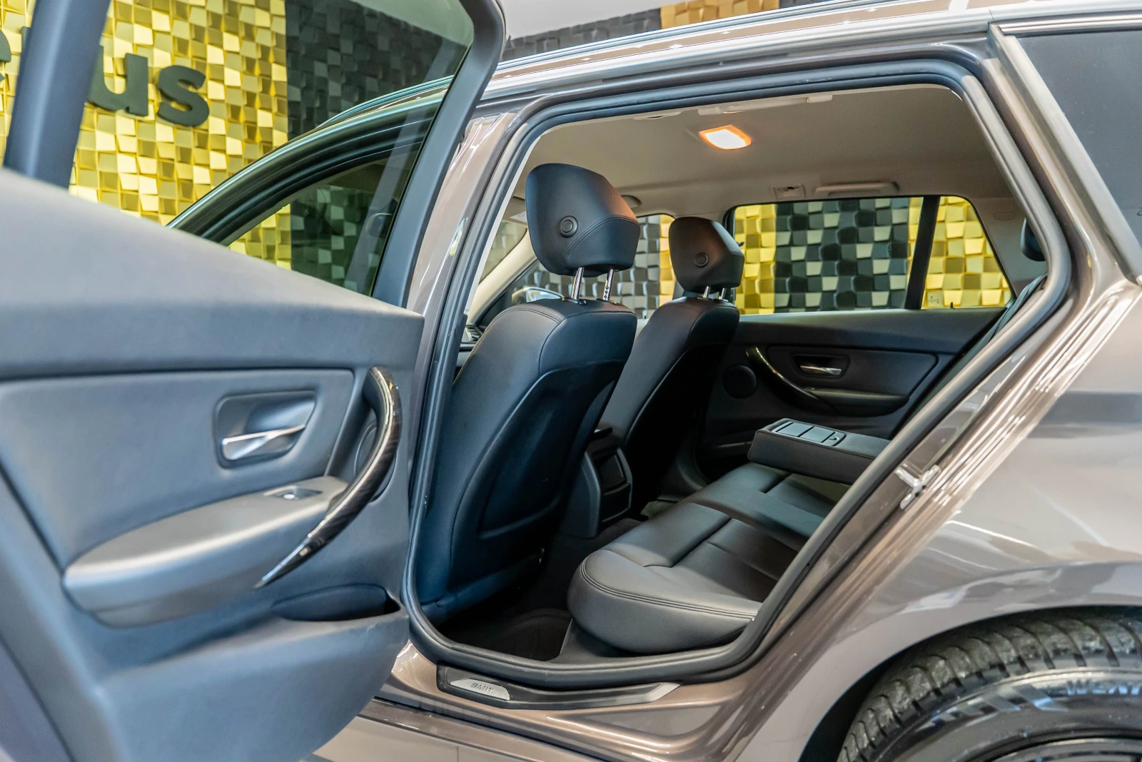 BMW 320 d xDrive | Mobile.bg   12