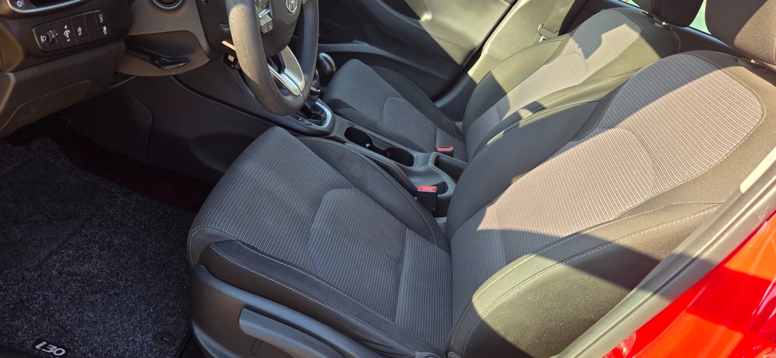 Hyundai I30  комби без турбо, снимка 9 - Автомобили и джипове - 52972656