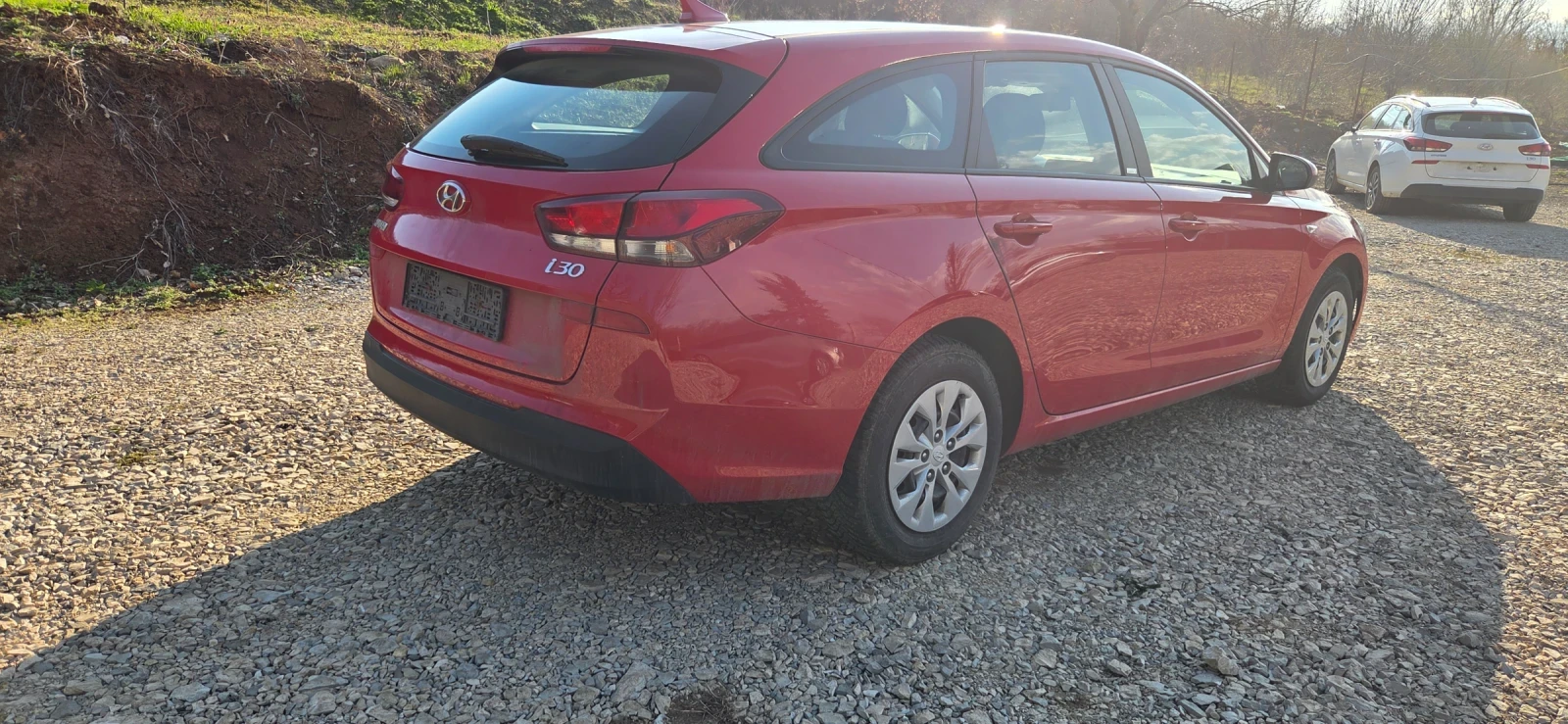 Hyundai I30  комби без турбо, снимка 3 - Автомобили и джипове - 52972656