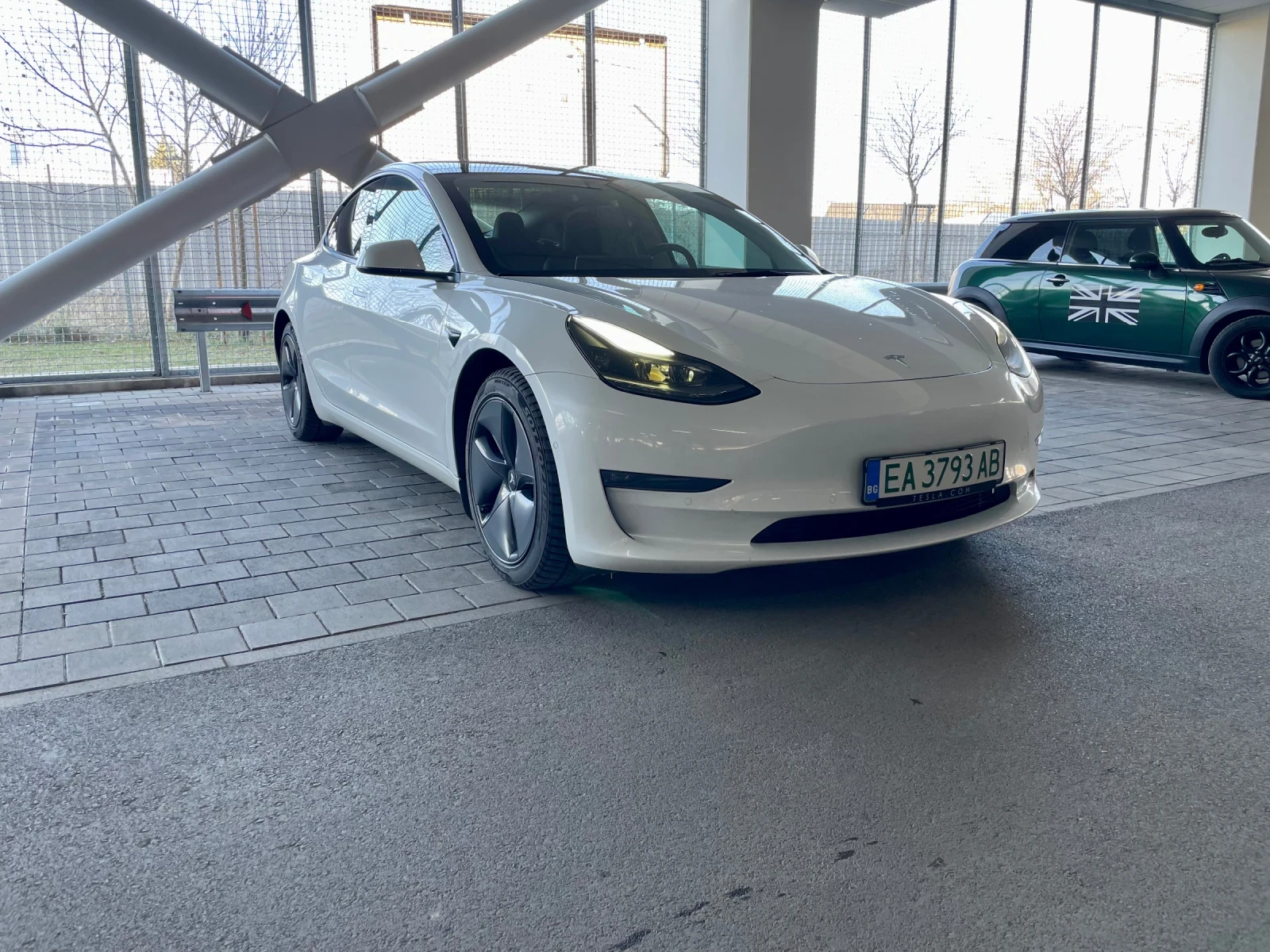 Tesla Model 3 Long Range AWD * термопомпа* удължена гаранция  - изображение 3