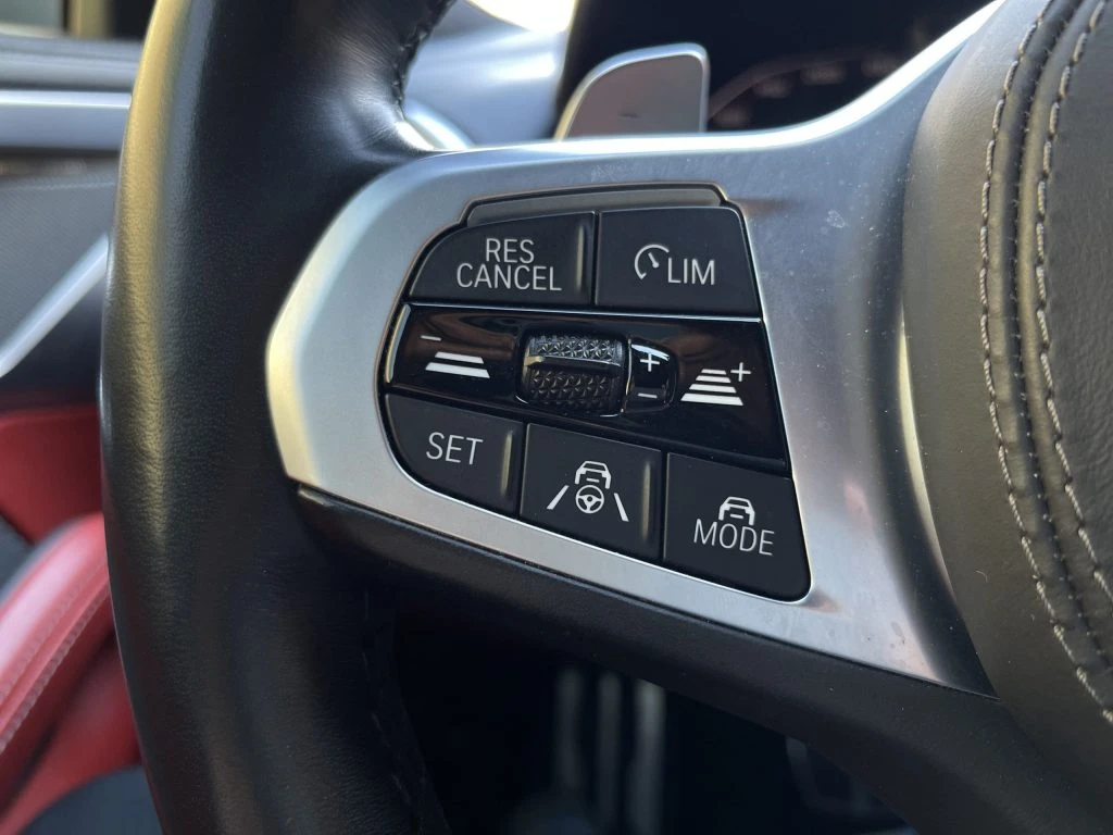 BMW 850 xDrive Gran Coupe / ОБДУХ / H&K / ALCANTARA / HUD, снимка 13 - Автомобили и джипове - 53804468