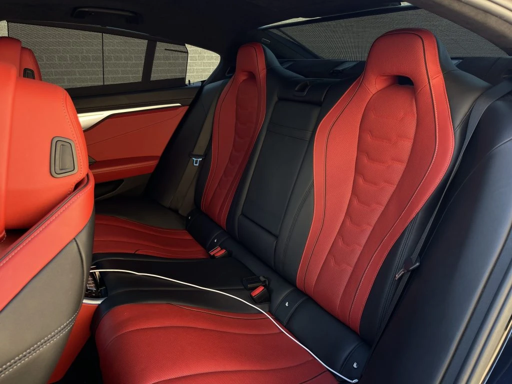 BMW 850 xDrive Gran Coupe / ОБДУХ / H&K / ALCANTARA / HUD, снимка 17 - Автомобили и джипове - 53804468