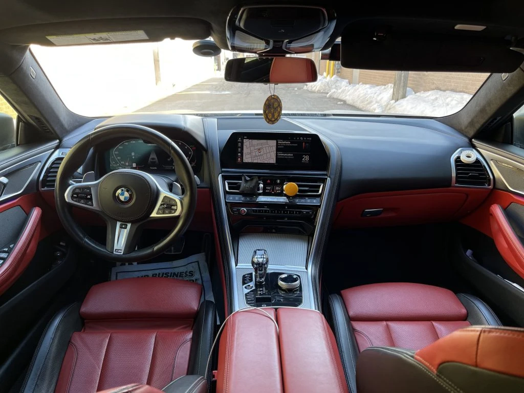 BMW 850 xDrive Gran Coupe / ОБДУХ / H&K / ALCANTARA / HUD, снимка 7 - Автомобили и джипове - 53804468