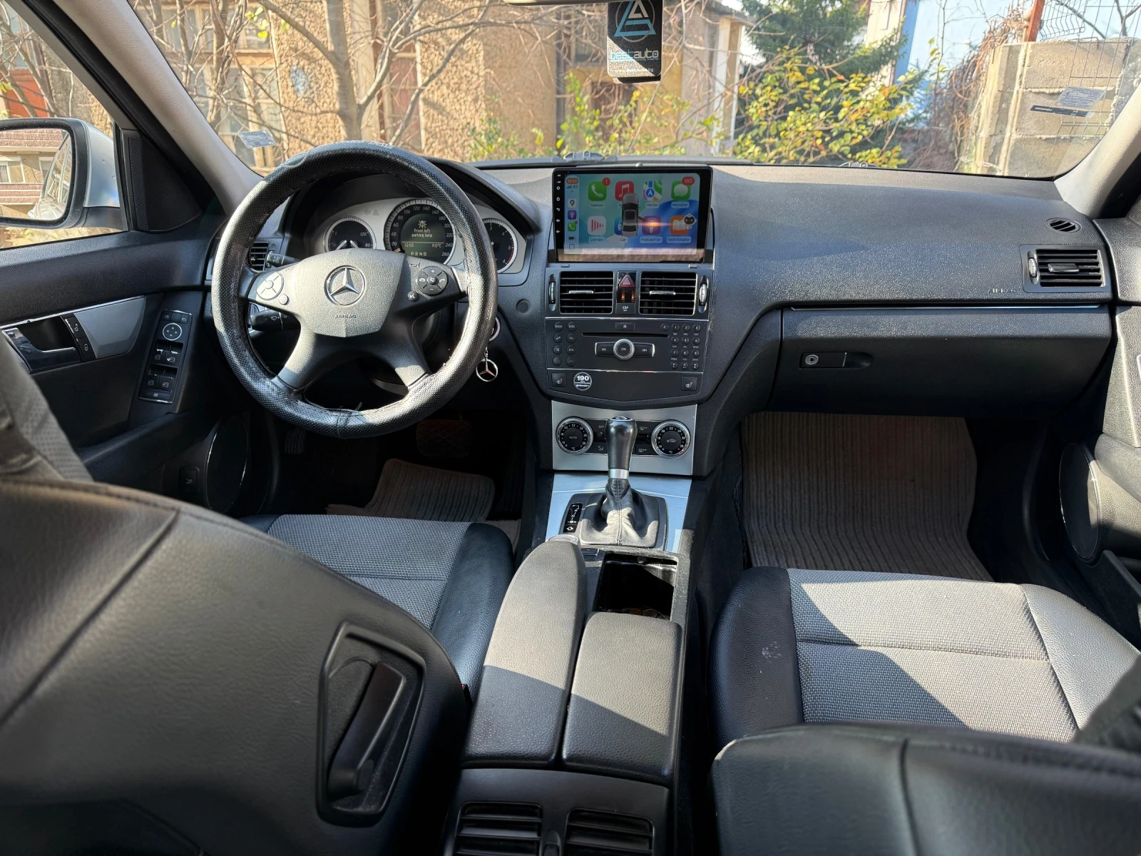 Mercedes-Benz C 220, снимка 8 - Автомобили и джипове - 54015996