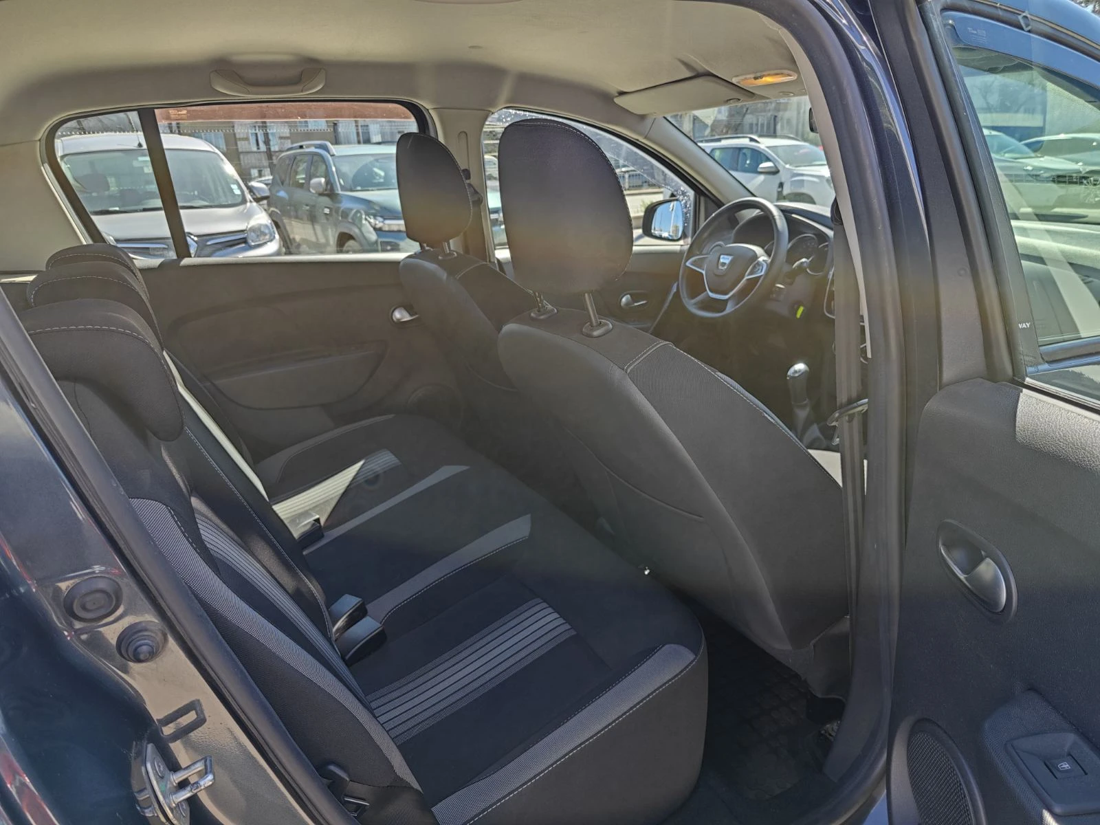 Dacia Sandero 1.5blueDCi/95k.c./Stepway, снимка 13 - Автомобили и джипове - 54136604