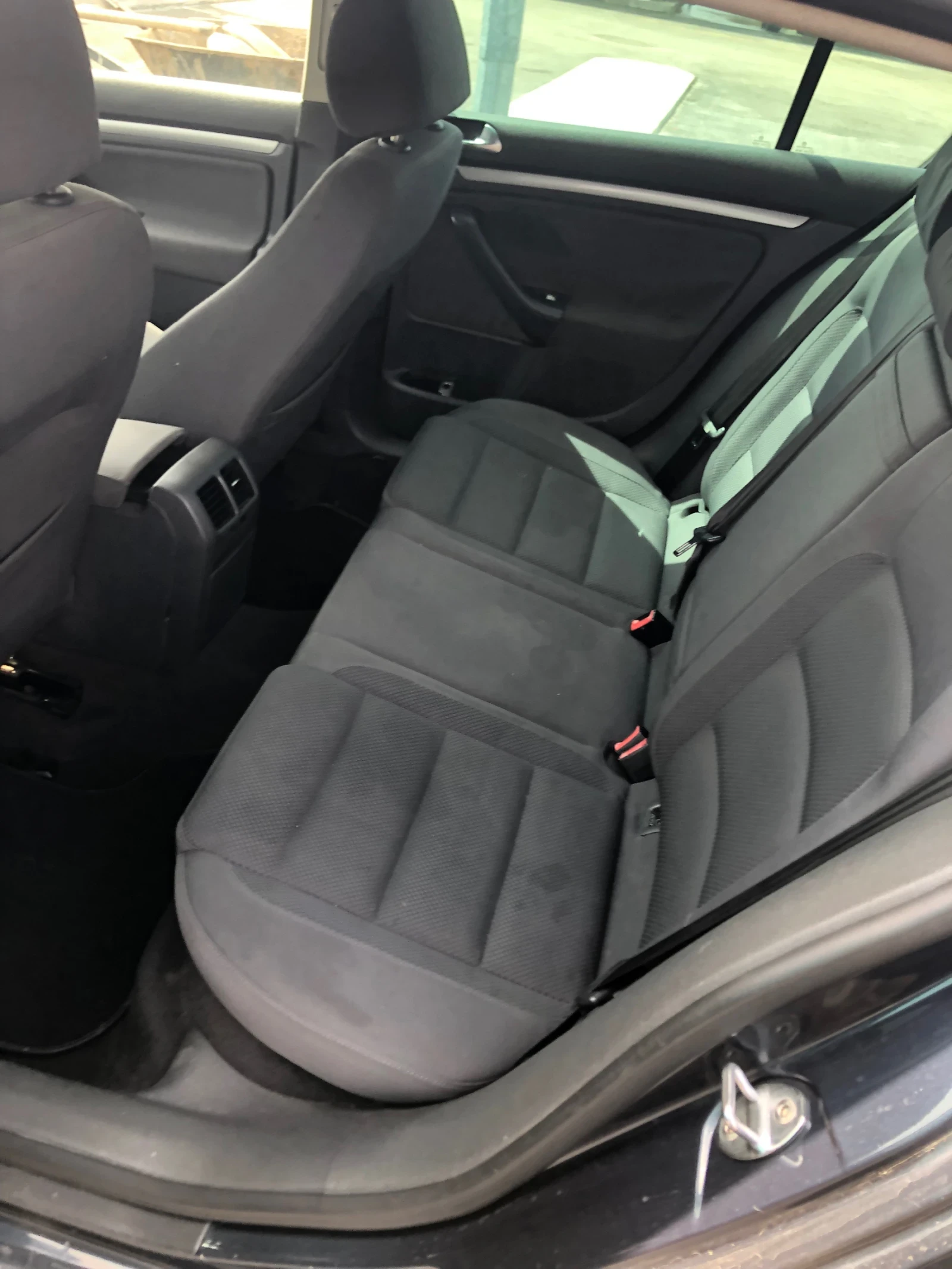 VW Golf, снимка 4 - Автомобили и джипове - 54180302