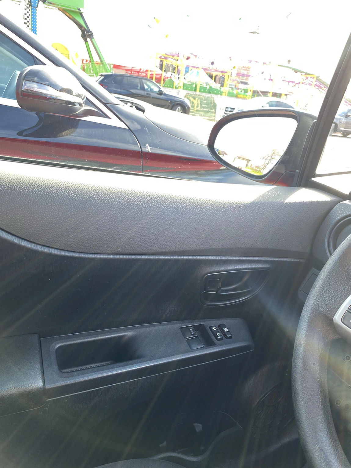 Toyota Yaris, снимка 14 - Автомобили и джипове - 54230051