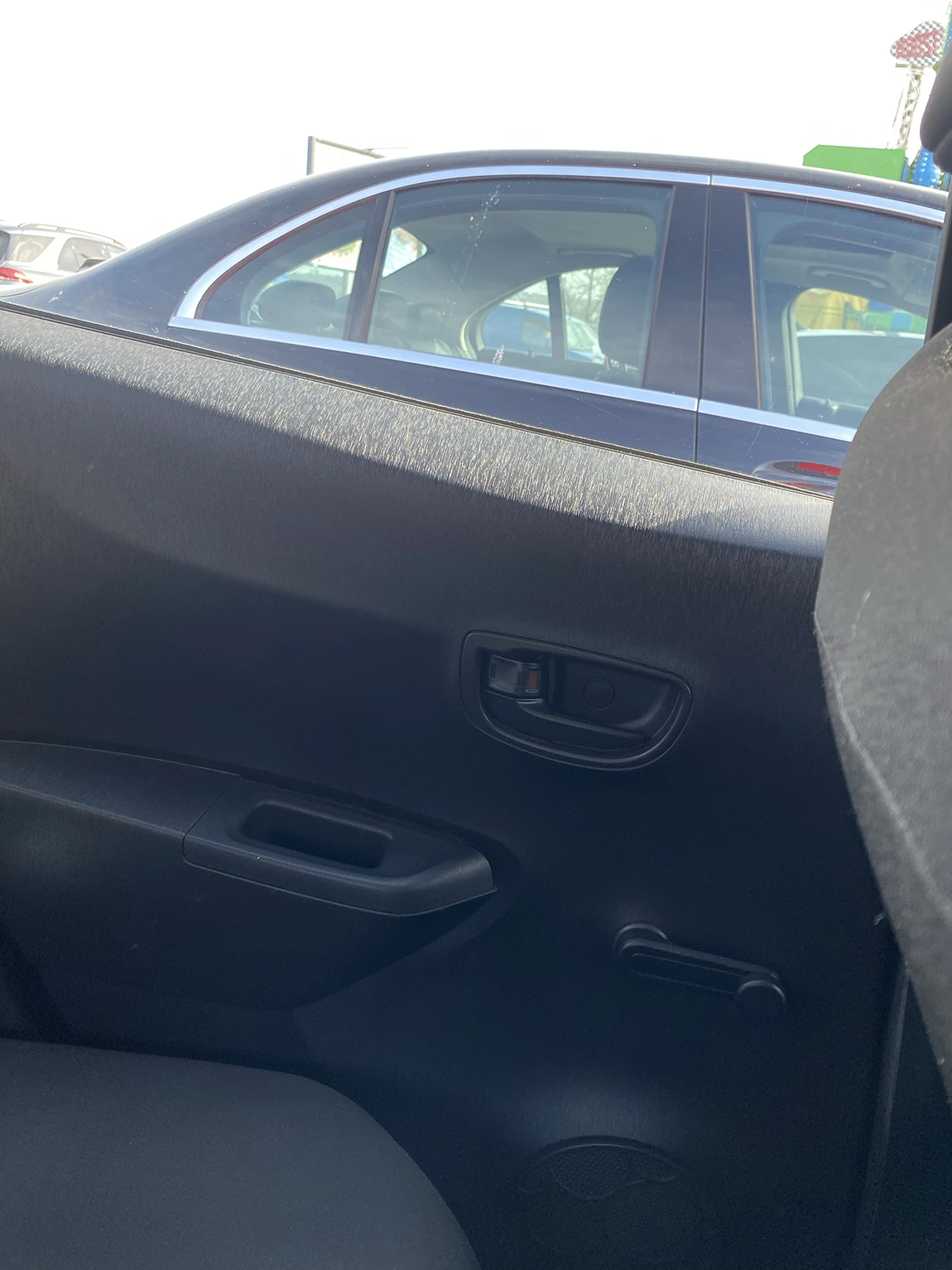 Toyota Yaris, снимка 15 - Автомобили и джипове - 54230051