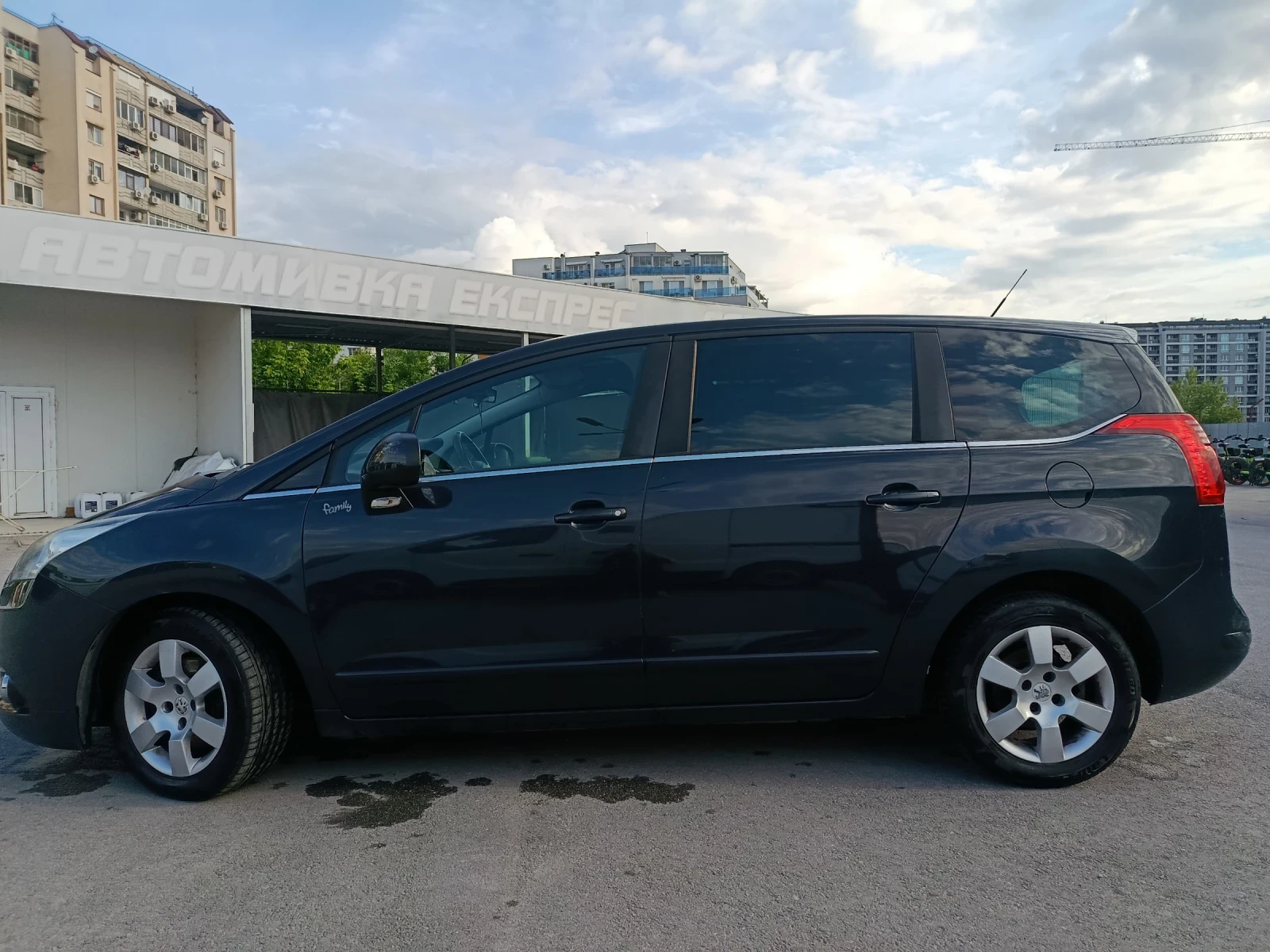 Peugeot 5008 Peugeot 5008 2.0 hdi, снимка 3 - Автомобили и джипове - 54600506