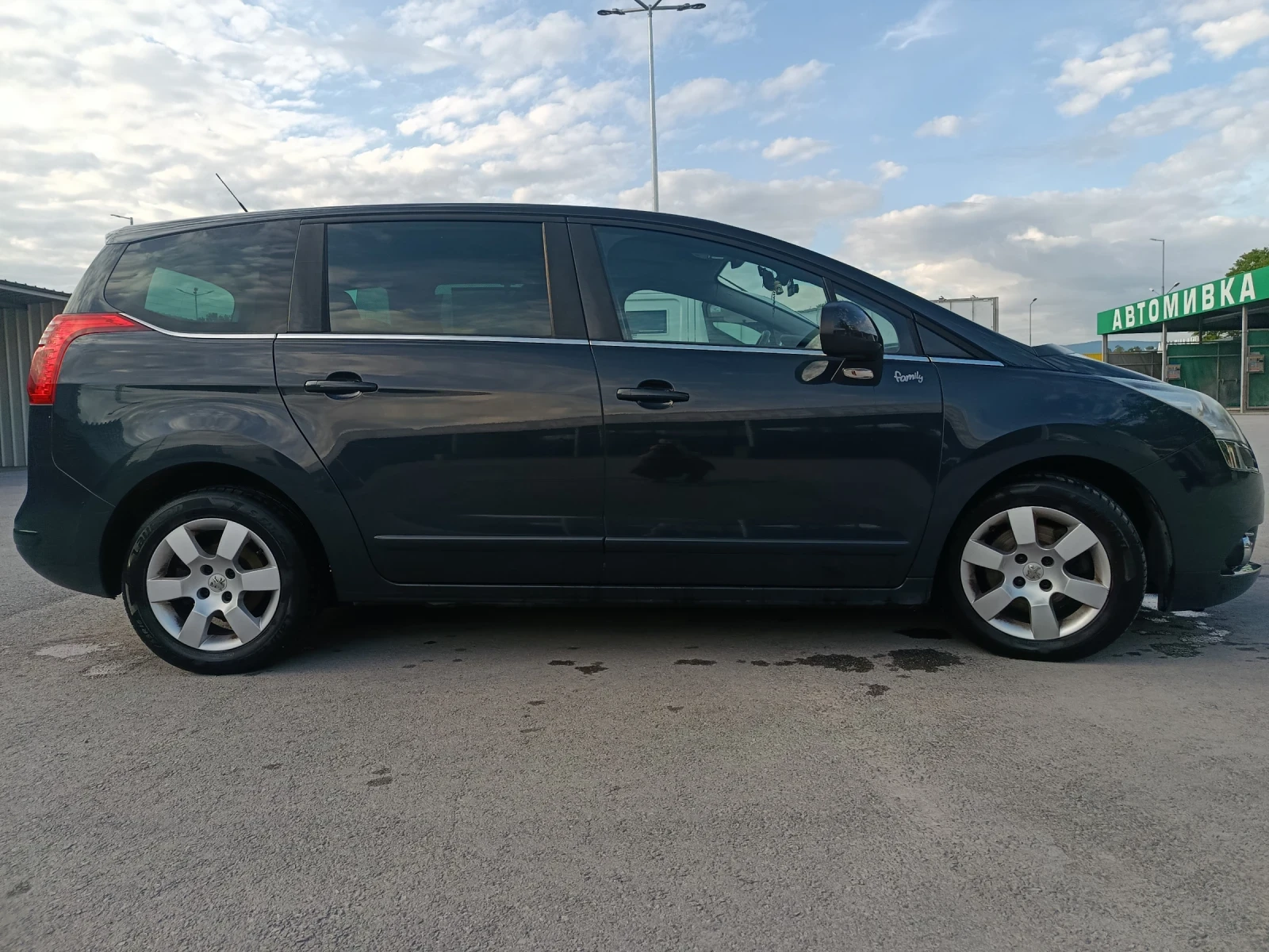Peugeot 5008 Peugeot 5008 2.0 hdi, снимка 7 - Автомобили и джипове - 54600506