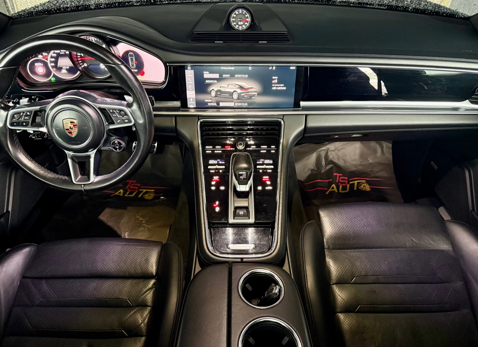 Porsche Panamera 4S* MAX FULL, снимка 11 - Автомобили и джипове - 54661003