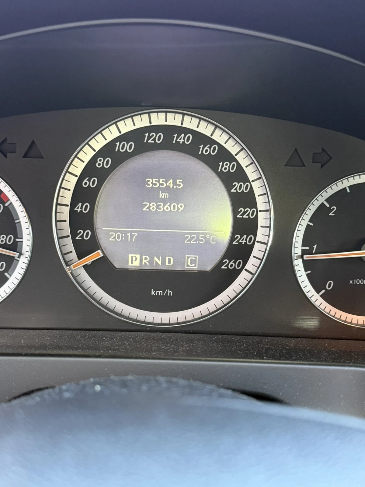 Mercedes-Benz C 220 W204, снимка 10 - Автомобили и джипове - 54701835