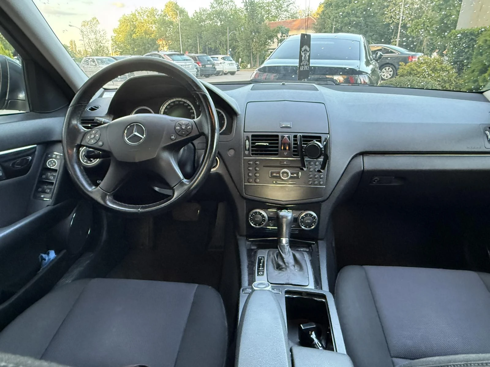Mercedes-Benz C 220 W204, снимка 5 - Автомобили и джипове - 54701835