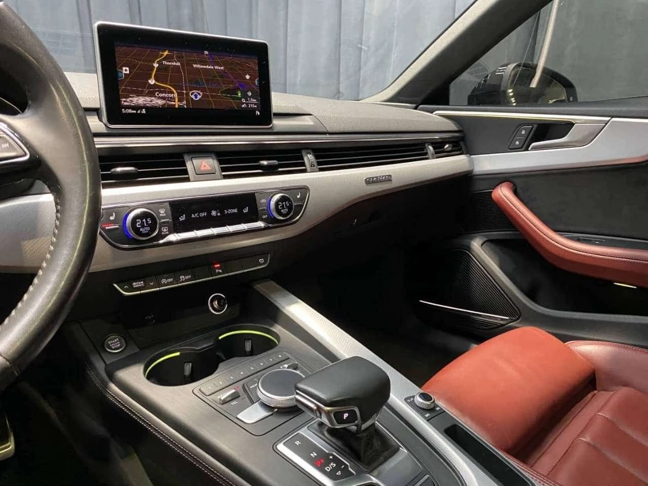 Audi A5 * Technik 45 TFSI quattro * CARFAX * ЦЕНА ДО БГ, снимка 12 - Автомобили и джипове - 54894371