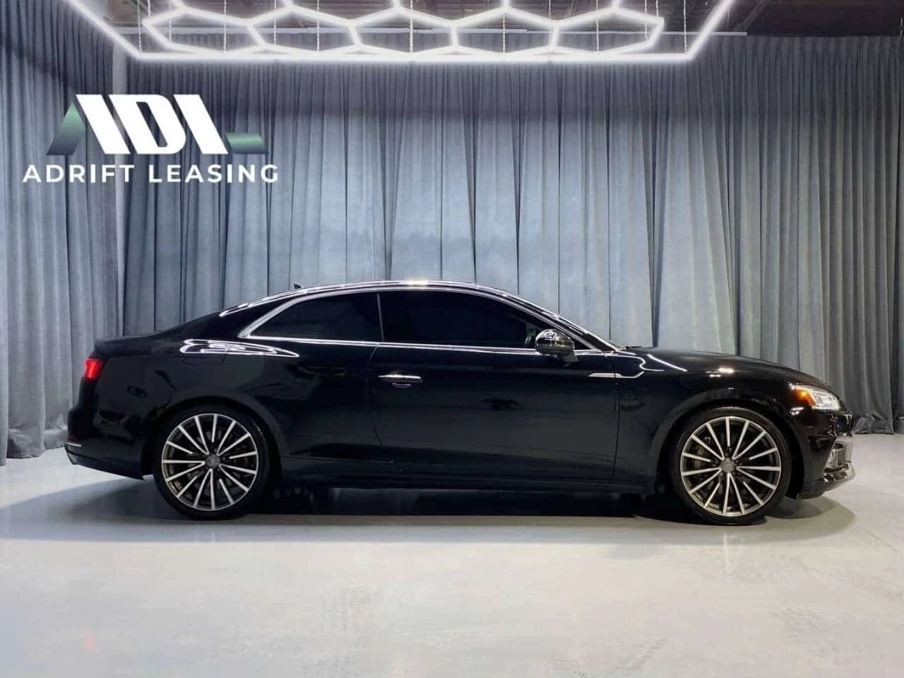 Audi A5 * Technik 45 TFSI quattro * CARFAX * ЦЕНА ДО БГ, снимка 3 - Автомобили и джипове - 54894371