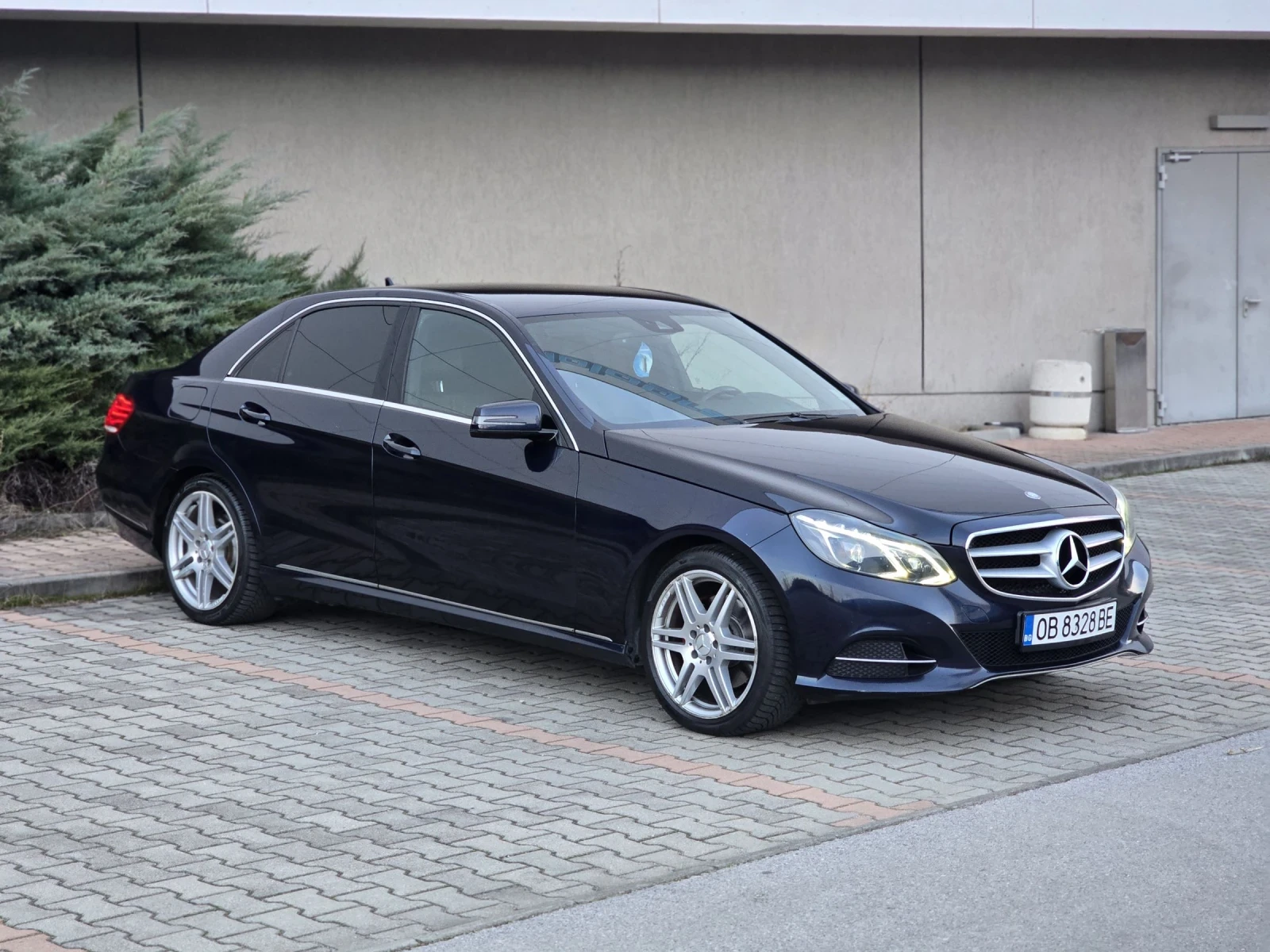 Mercedes-Benz E 350 9g tronic, пружинно окачване , снимка 11 - Автомобили и джипове - 54981657