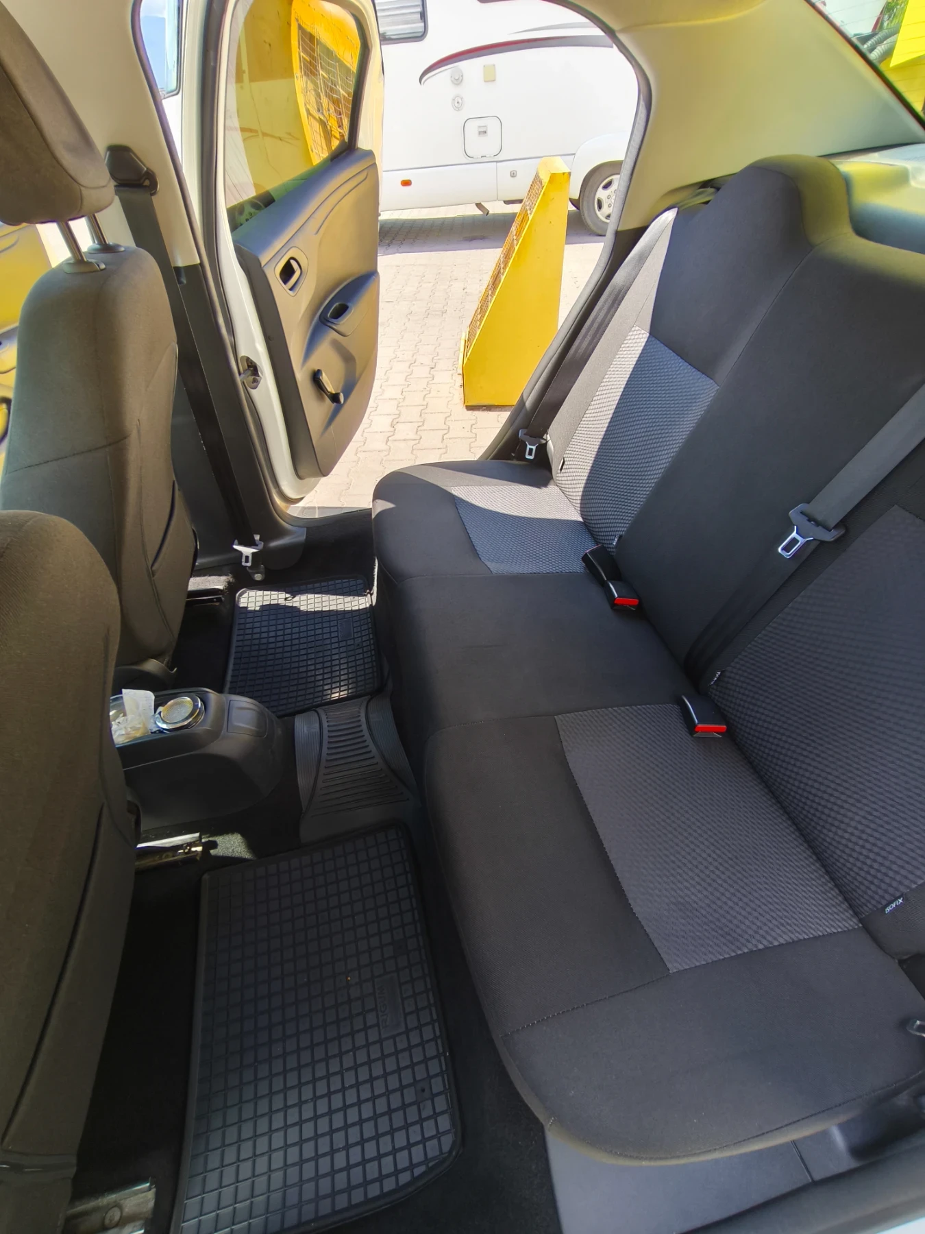 Citroen C-Elysee 160000 от България , снимка 12 - Автомобили и джипове - 55220727