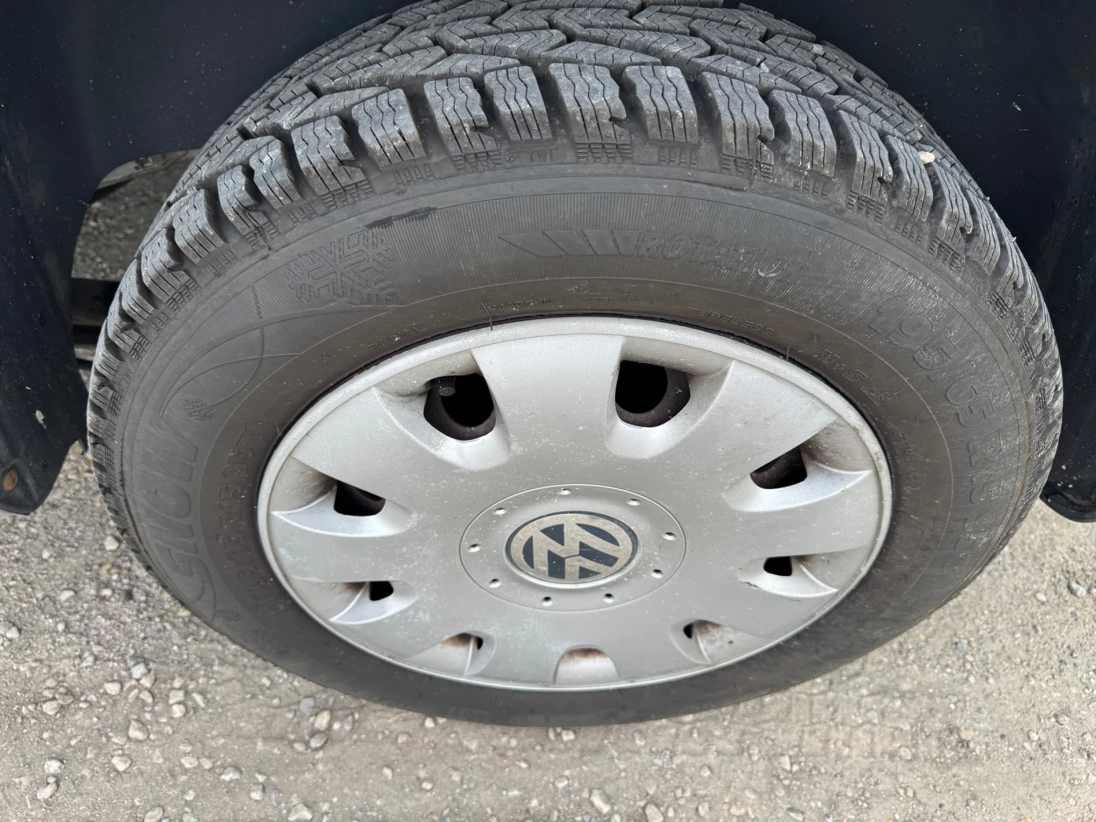 VW Caddy 1.9 TDI LIFE, снимка 15 - Автомобили и джипове - 55392991