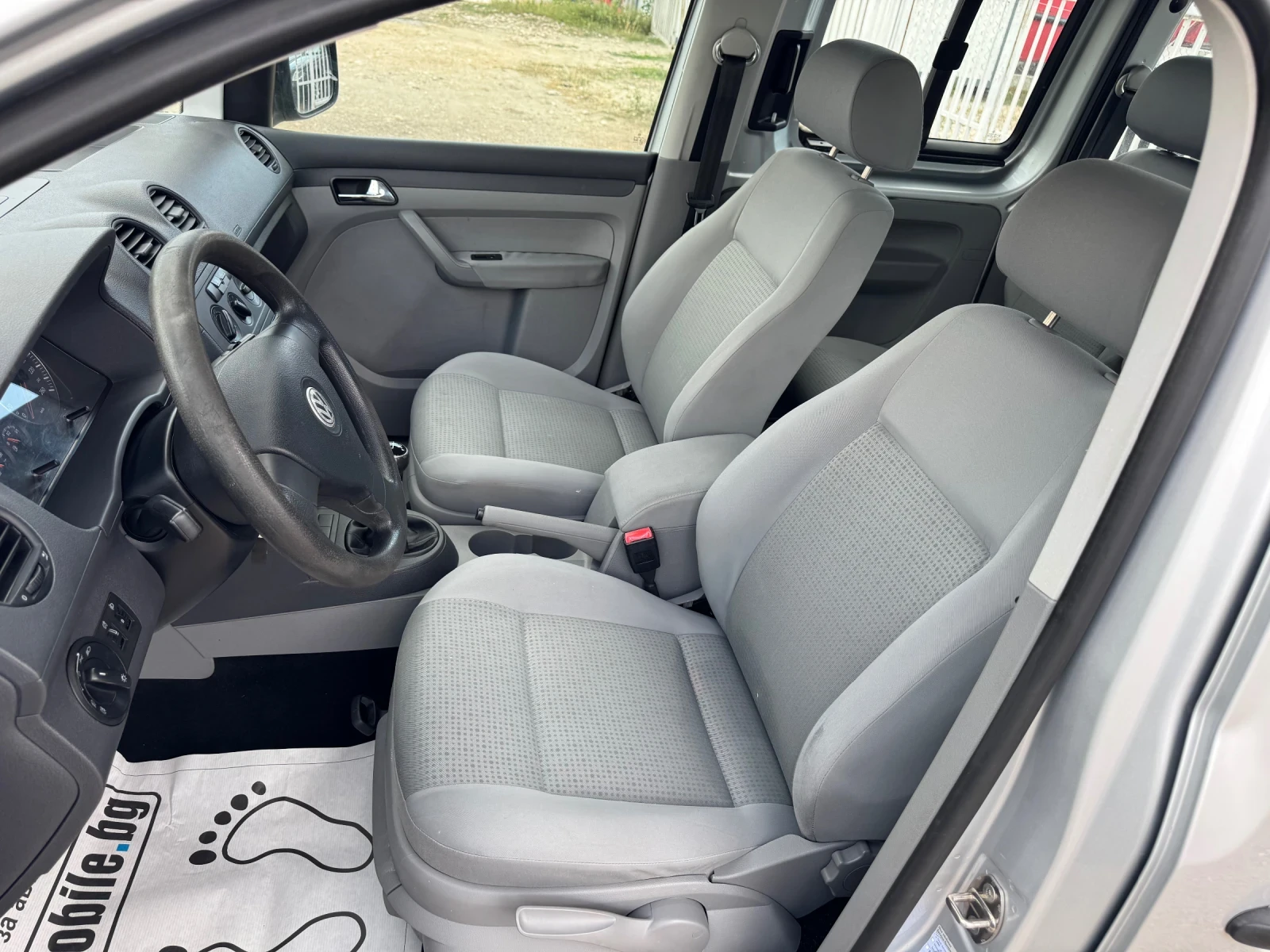 VW Caddy 1.9 TDI LIFE, снимка 8 - Автомобили и джипове - 55392991
