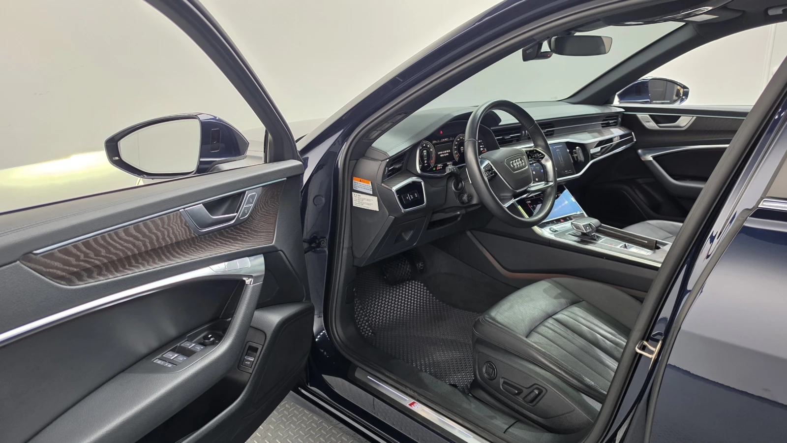 Audi A6 45 TFSI quattro* BLIND SPOT* HUD* 360* КРАЙНА ЦЕНА, снимка 10 - Автомобили и джипове - 55983994