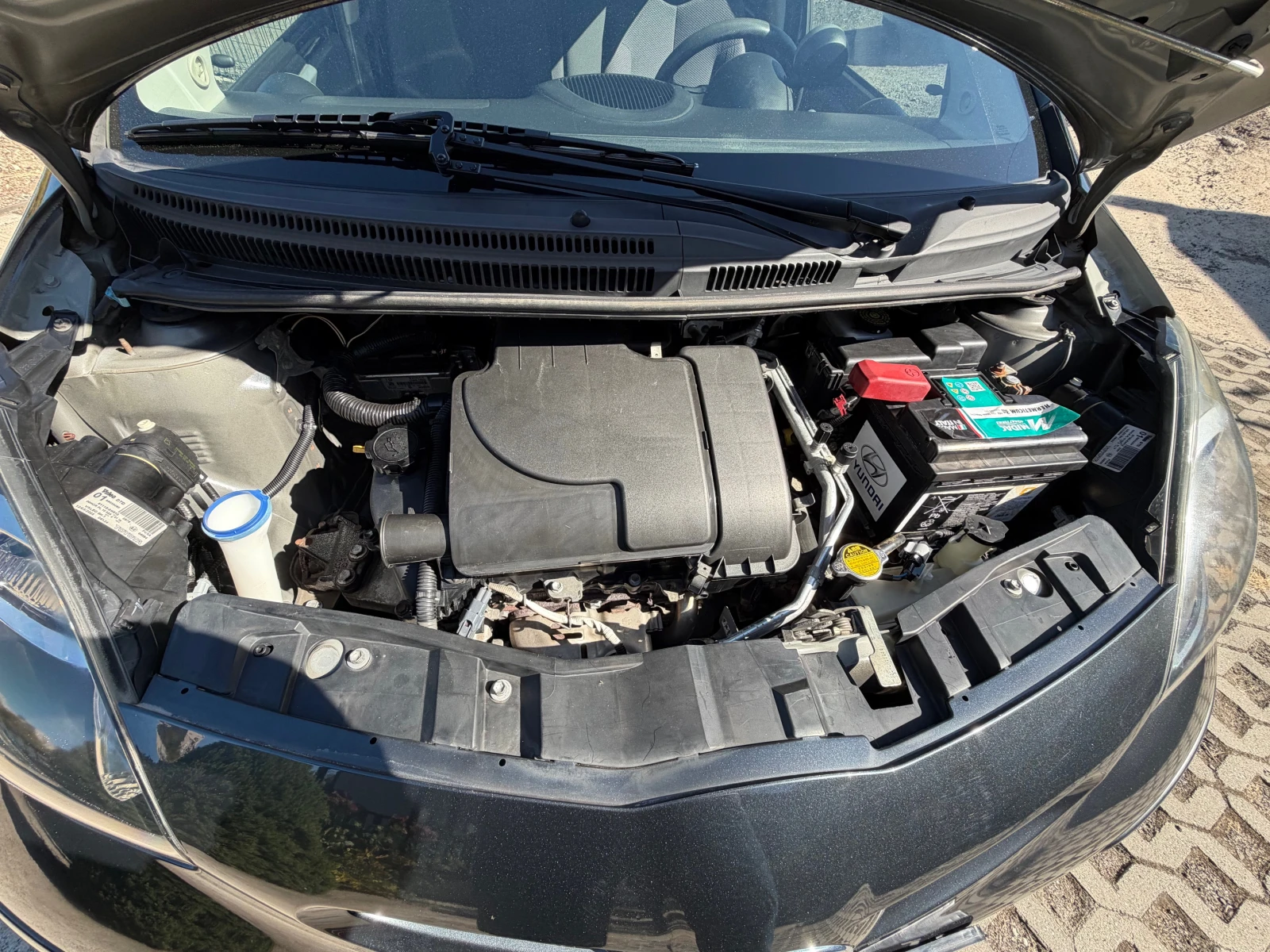 Toyota Aygo 1.0i Автомат., снимка 12 - Автомобили и джипове - 56356851