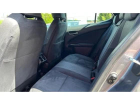 Lexus UX 250h Executive, снимка 17