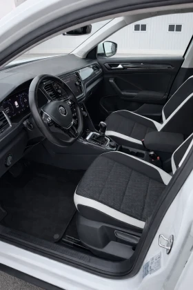 VW T-Roc 2.0 TDI 4Motion DSG Дигитално табло, снимка 10